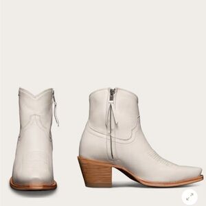 Tecovas Daisy Bone Colored Ankle Boots